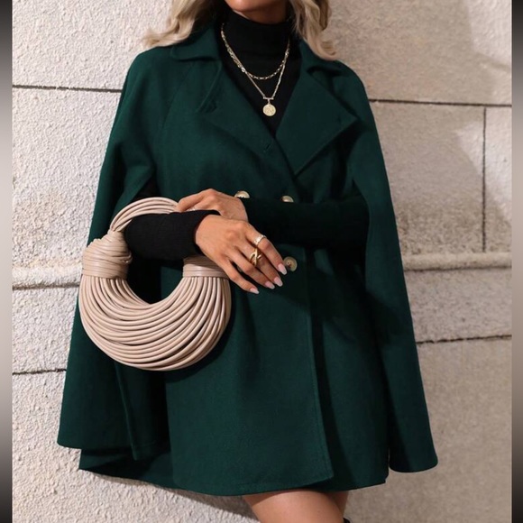 Luxe classic button up double breasted cape jacket - Picture 15 of 16